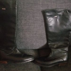 SANTANA MADE IN CANADA GOR TEX SIZE 8 BOOTS